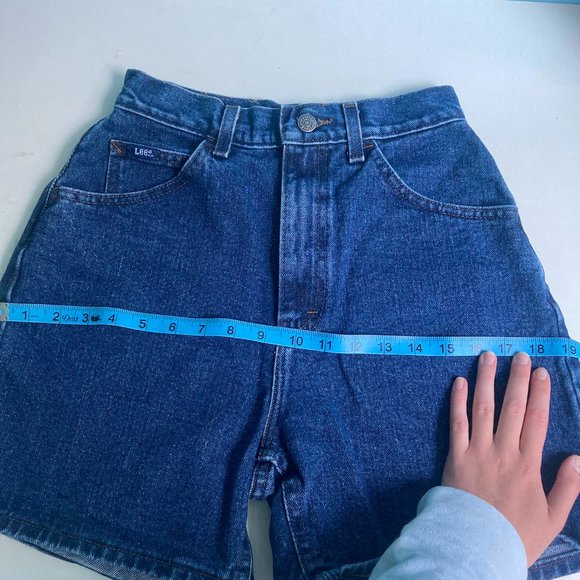 High Waisted Lee Mom Shorts - Picture 8 of 9